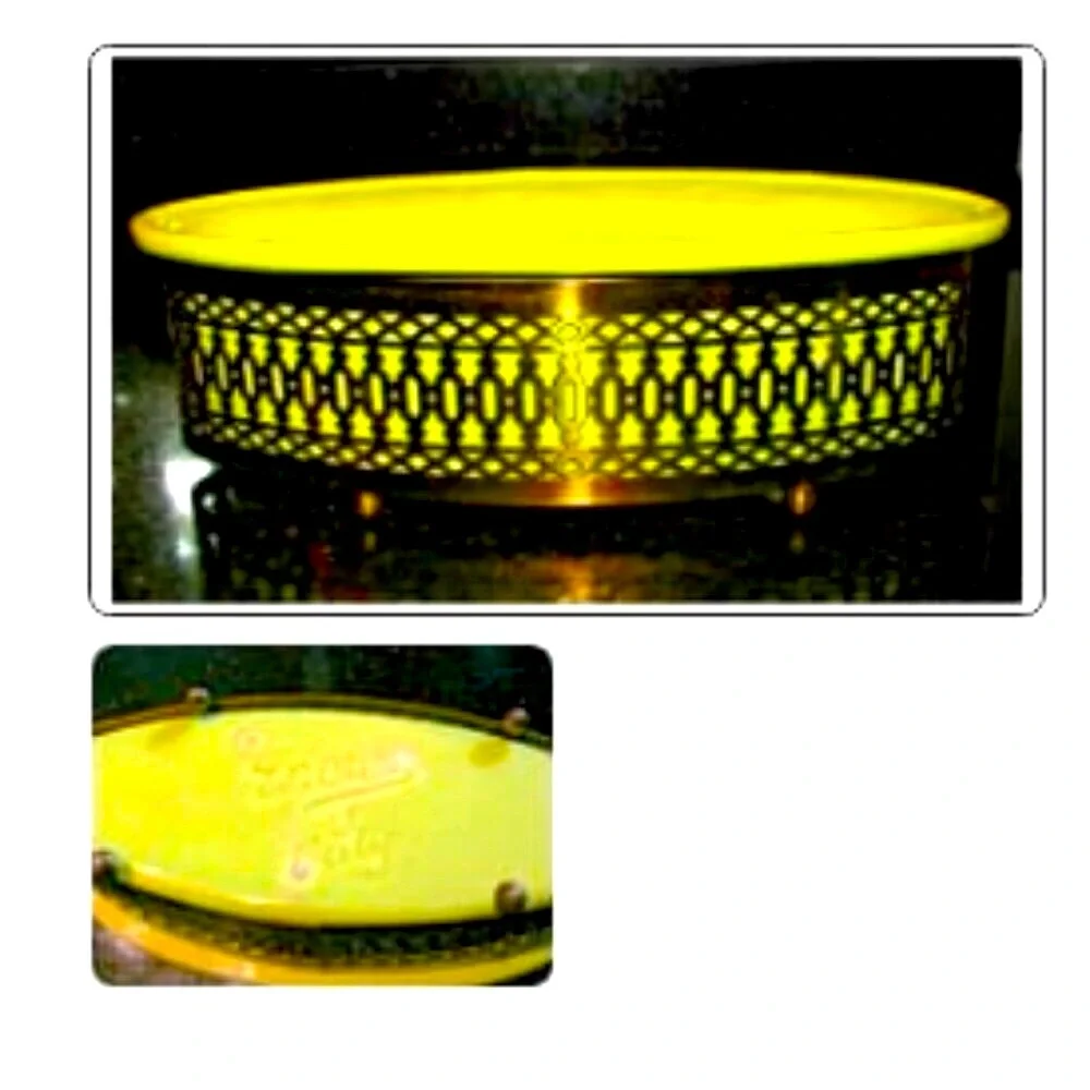 Vint 50s WILHITE Collectible Chartreuse Porcelain Oval Dish Brass Filigree Stand